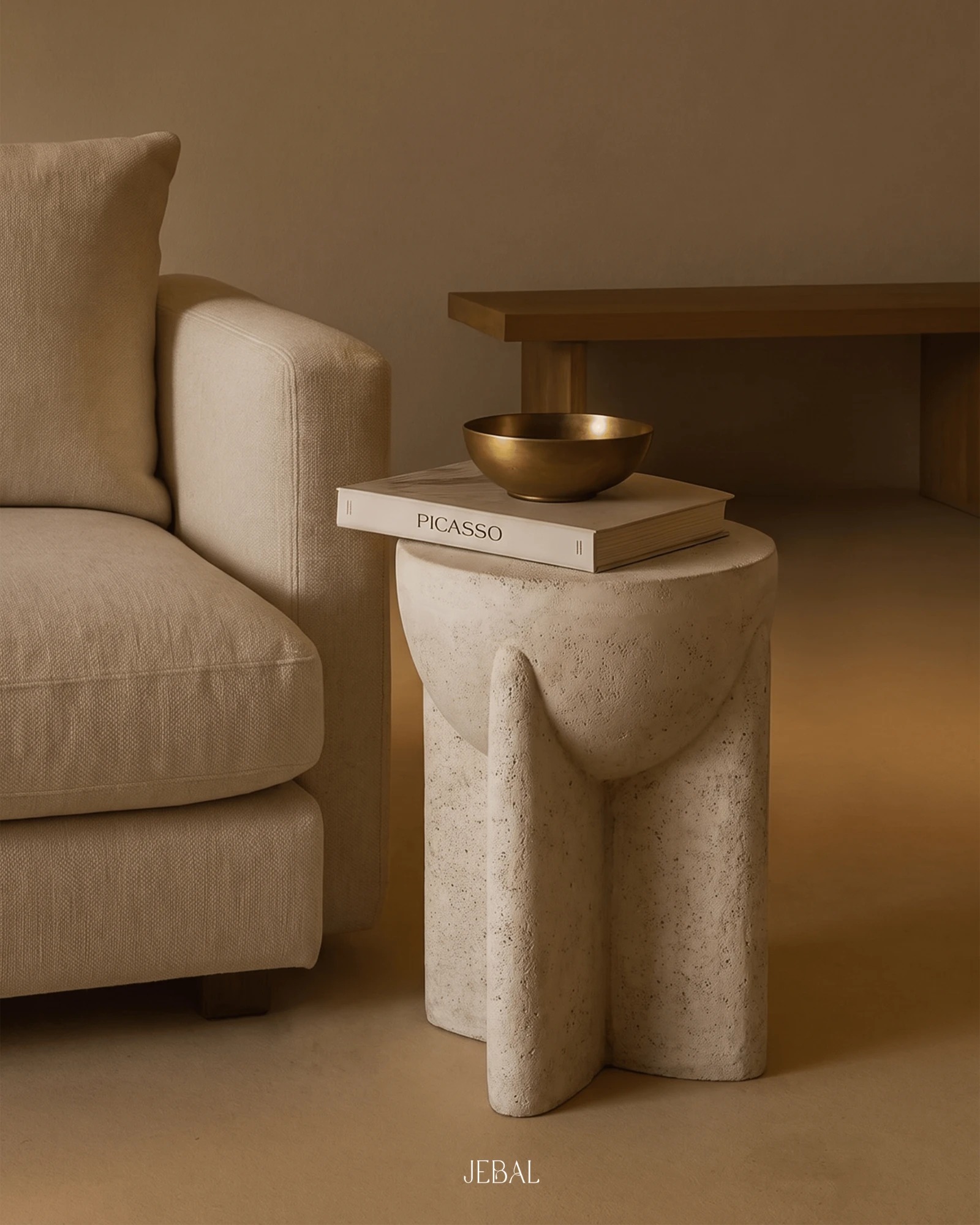 Ova, bowl top on a tapered column